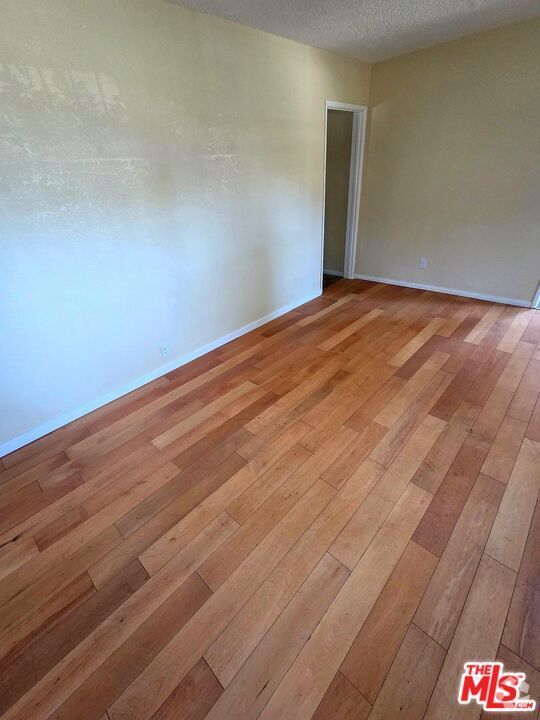 Building Photo - 2965 S Rimpau Blvd Rental