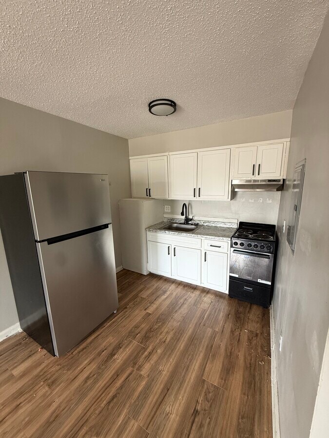 Photo - Capri Apartments Unit 12