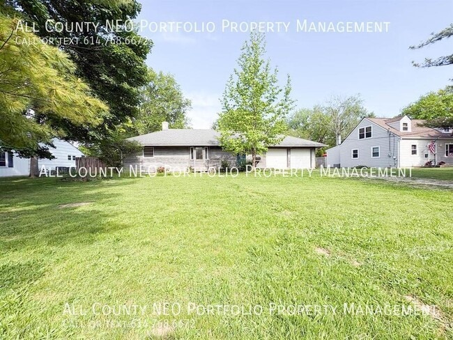 Building Photo - 3050 Derby Rd