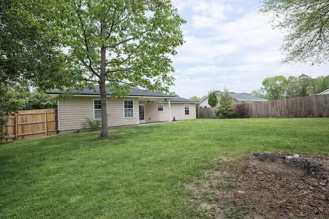 Photo - 31 Stevens Dr