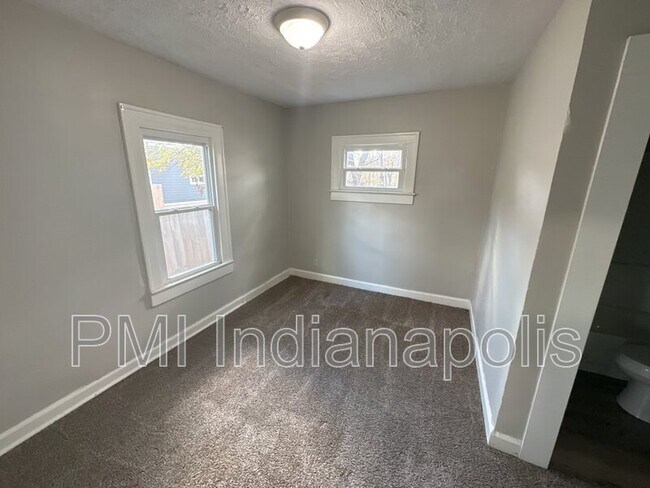 Photo - 1504 S Randolph St