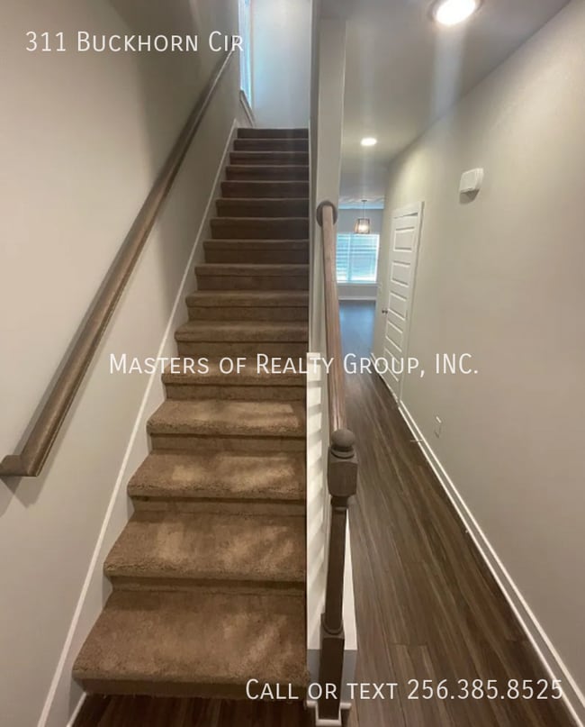 Photo - 311 Buckhorn Cir