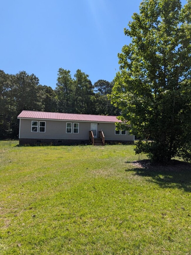 Building Photo - 253 Chicken Ln
