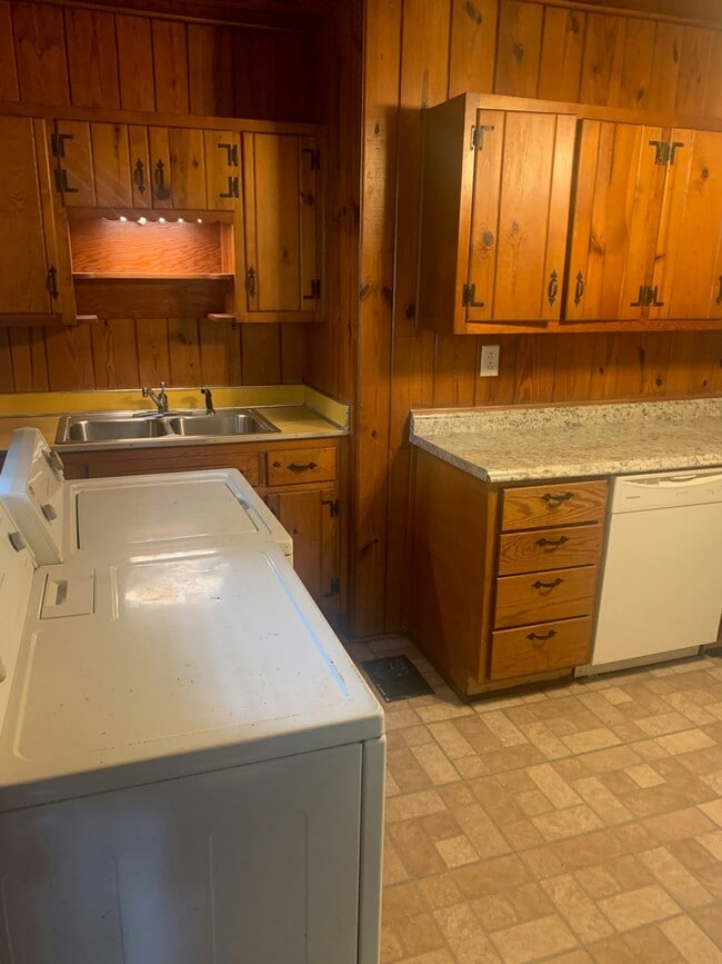 Photo - 117 Shadowmoor Dr