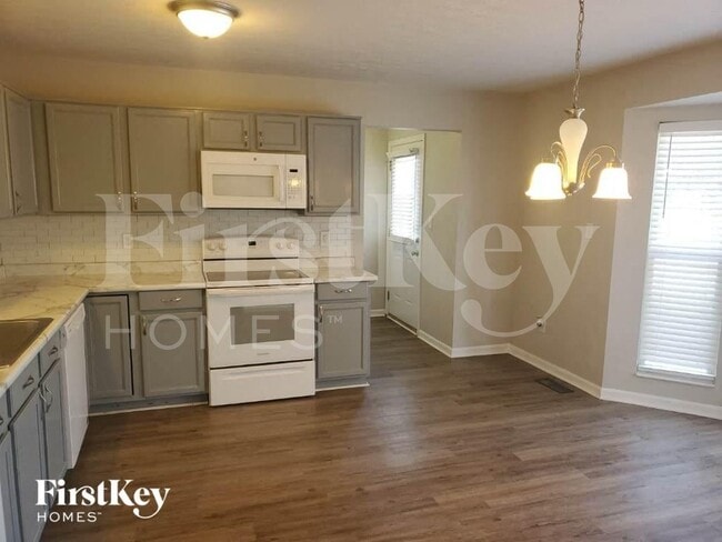 Photo - 5606 Beechtree Ln