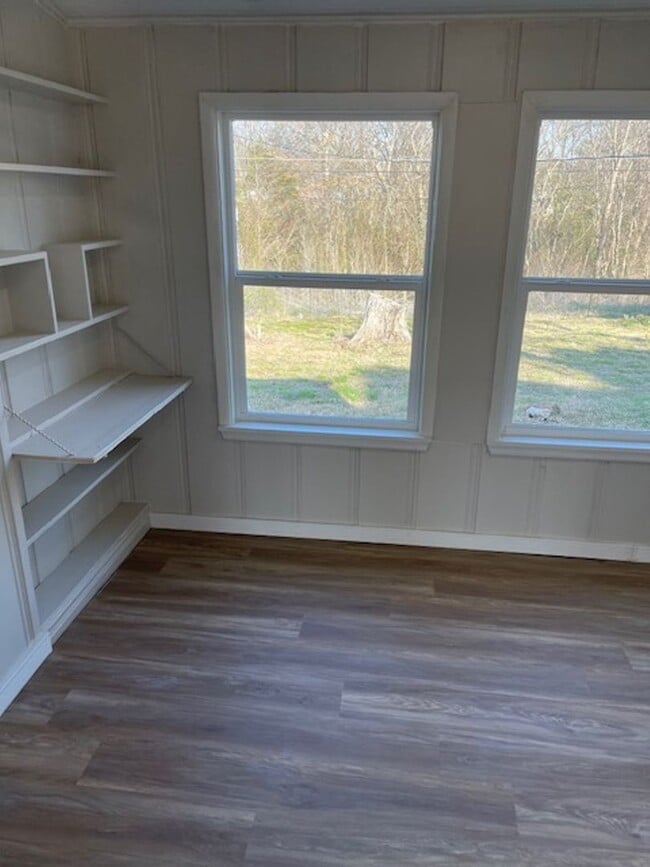 Photo - 1648 S Maple Ave