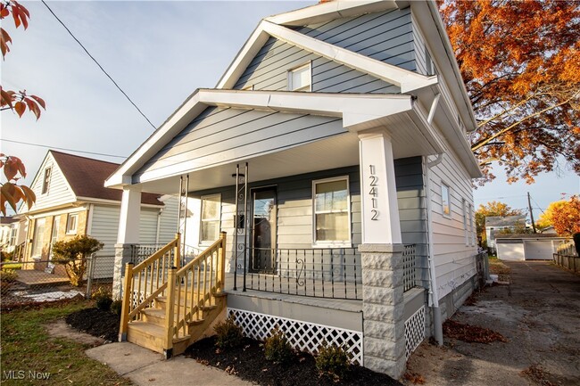 Photo - 12412 Sprecher Ave