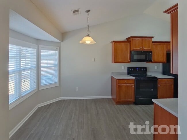 Photo - 3812 Plymouth Rock Drive