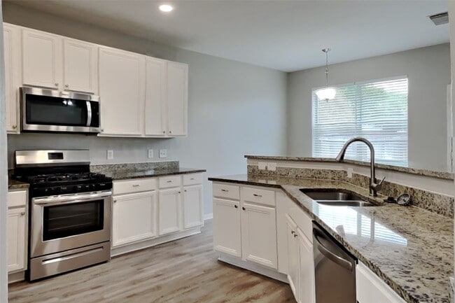 Photo - 4106 Mill Ln