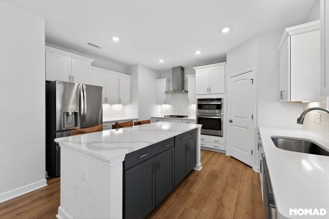 Photo - 18 S Maple Walk Dr