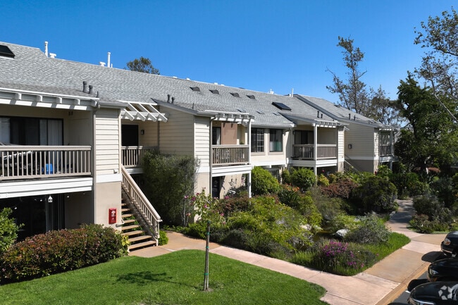 12291 Carmel Vista Rd - The Lakes Carmel Delmar