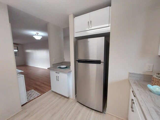 Photo - Renovated 2br/1ba/2pkg 3rd Fl Townhome Unidad 312