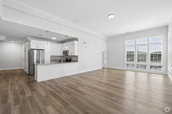 2BR, 2BA - 1,421SF - Living Room
