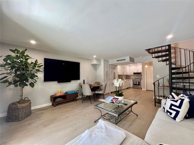 Photo - 3220 W Trade Ave