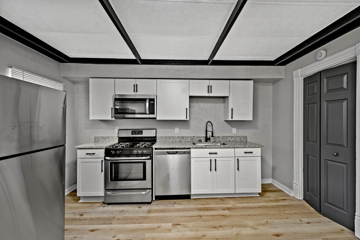 Gorgeous 4 bedroom home in Pittsburgh avai... - Gorgeous 4 bedroom home in Pittsburgh avai...