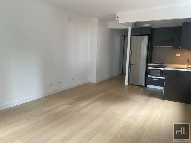 Building Photo - East 39th Street Unit 6E Rental