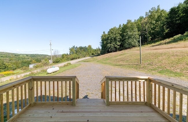 Photo - 20 Mutton Hill Rd