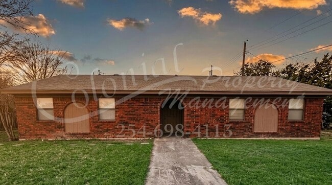 Building Photo - 811 N 5th St Unit 811 N 5TH ST  A