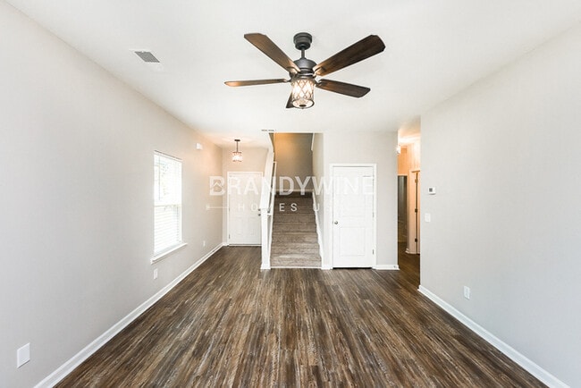 Photo - 3332 Lowland Dr