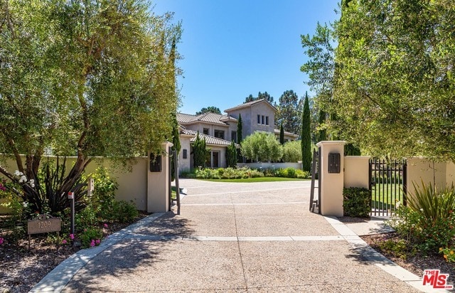 Photo - 1209 Via Aracena