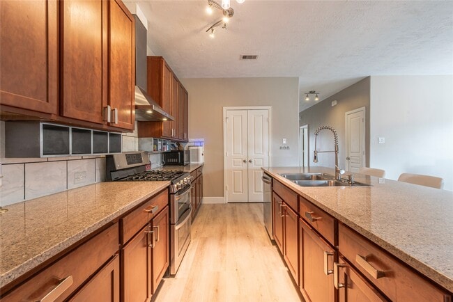 Photo - 111 Rustic Colony Ln