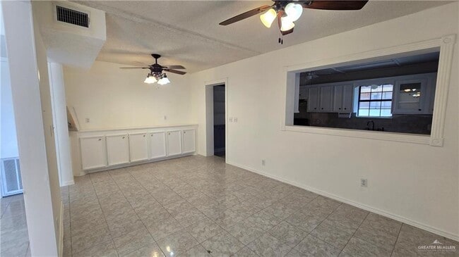 809 E Azalea Ave
