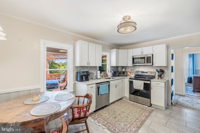 Photo - 1570 Overlook Dr