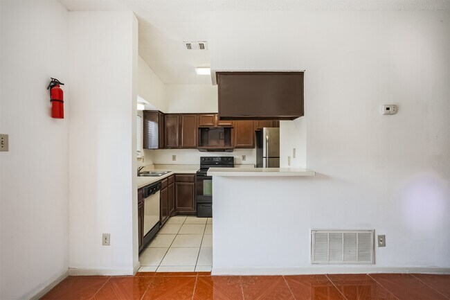 Photo - 12500 Brookglade Cir
