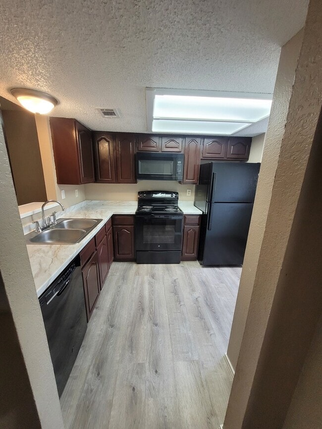 Photo - 2 story, 2 bed 2.5 bath townhome at Sagewo... Unidad D119