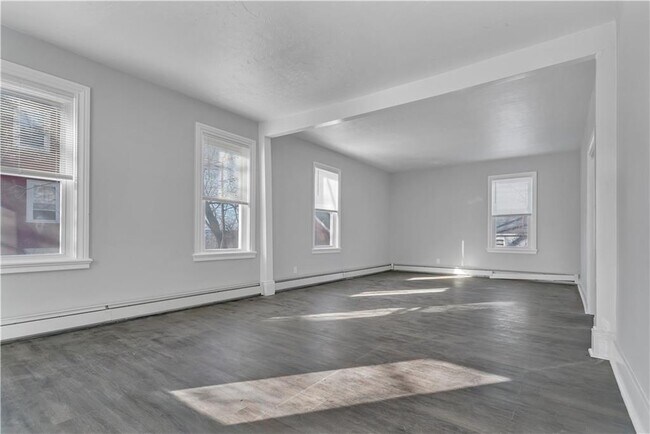 Photo - 40 Jenkins St