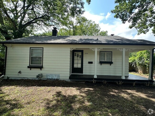 Building Photo - 2 bedroom 1 batg Rental