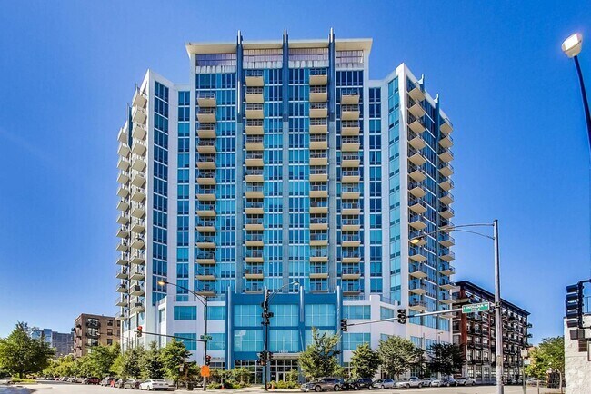 Building Photo - 1600 S Indiana Ave Unit 708 Rental
