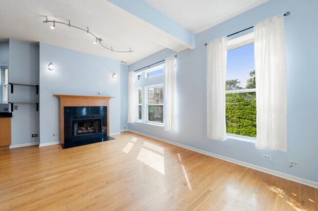 Photo - 2744 W Haddon Ave