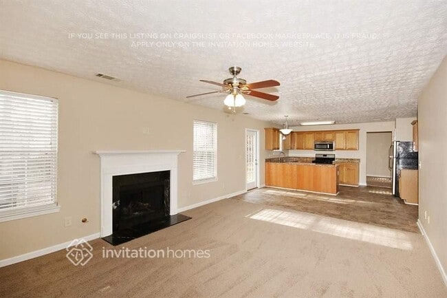 Photo - 3925 Bradford Walk Trail