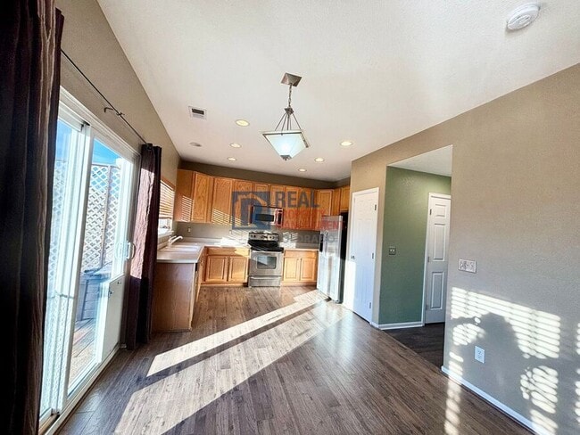 Photo - 43 Lovington St