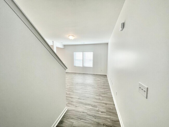 362 Pearl St
