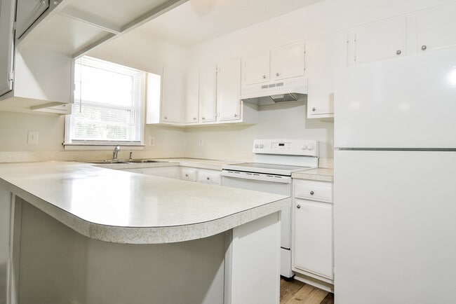 Photo - 4604 Honey Dew Dr