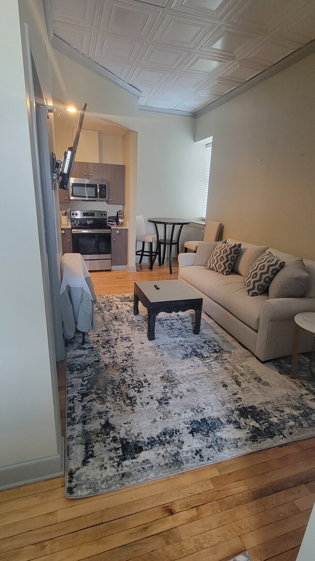 Photo - 125 N. Dargan Street, 2G Unit Studio