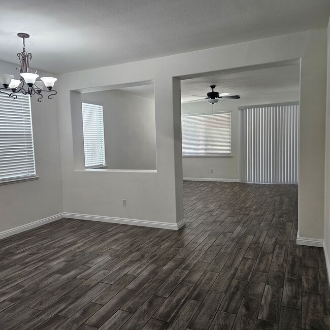 Photo - 1720 Somersby Ln