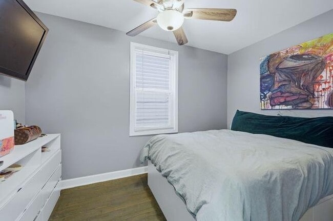 Photo - 8412 S Manistee Ave Unit Apt 1