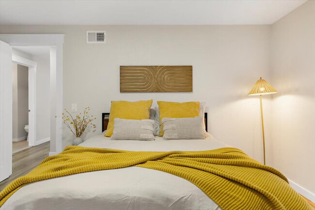 Photo - 2410 W Bruneau Pl Unidad ID1310551P