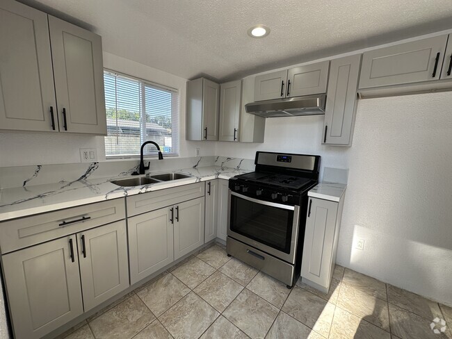 Building Photo - 16018 Nordhoff St Rental