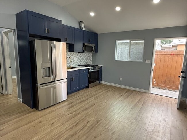 Photo - 1616 E Harding St Unit #½