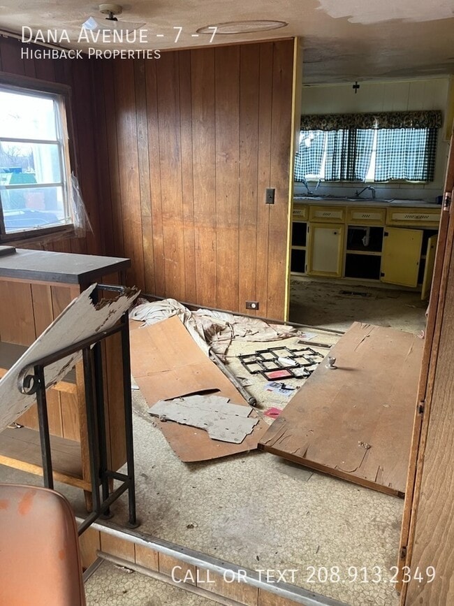 Photo - Dana Avenue - 7-7