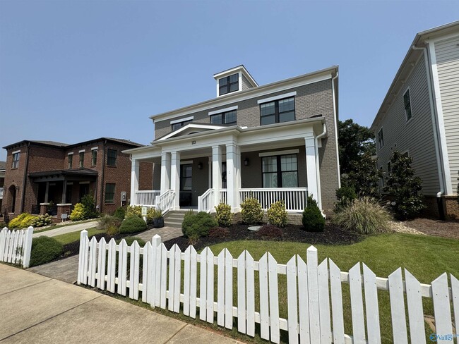 Photo - 133 Bienville St