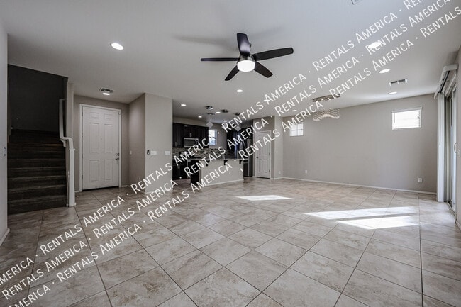 Photo - 270 N Scott Dr