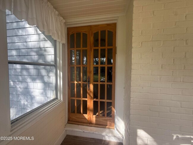 Photo - 210 N Lincoln Ave