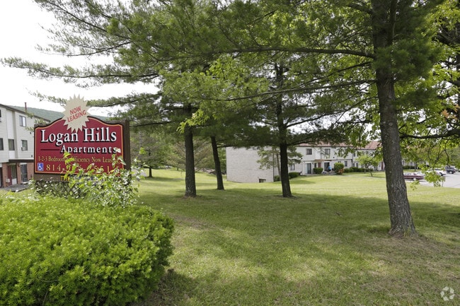 Logan Hills - Logan Hills Apartments