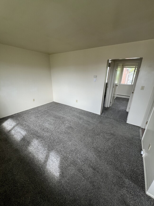 2911 Ronan St Unidad 4