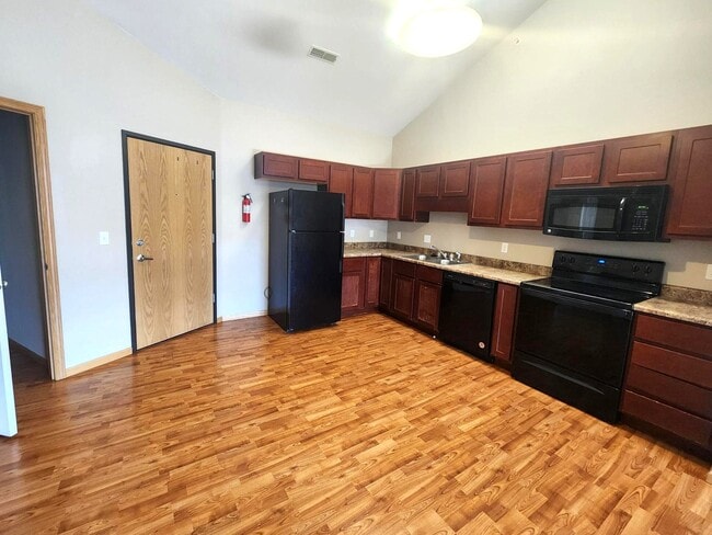 Photo - 2210 W Lake Rd Unidad 302